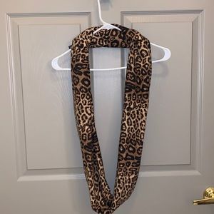 Leopard print scarf